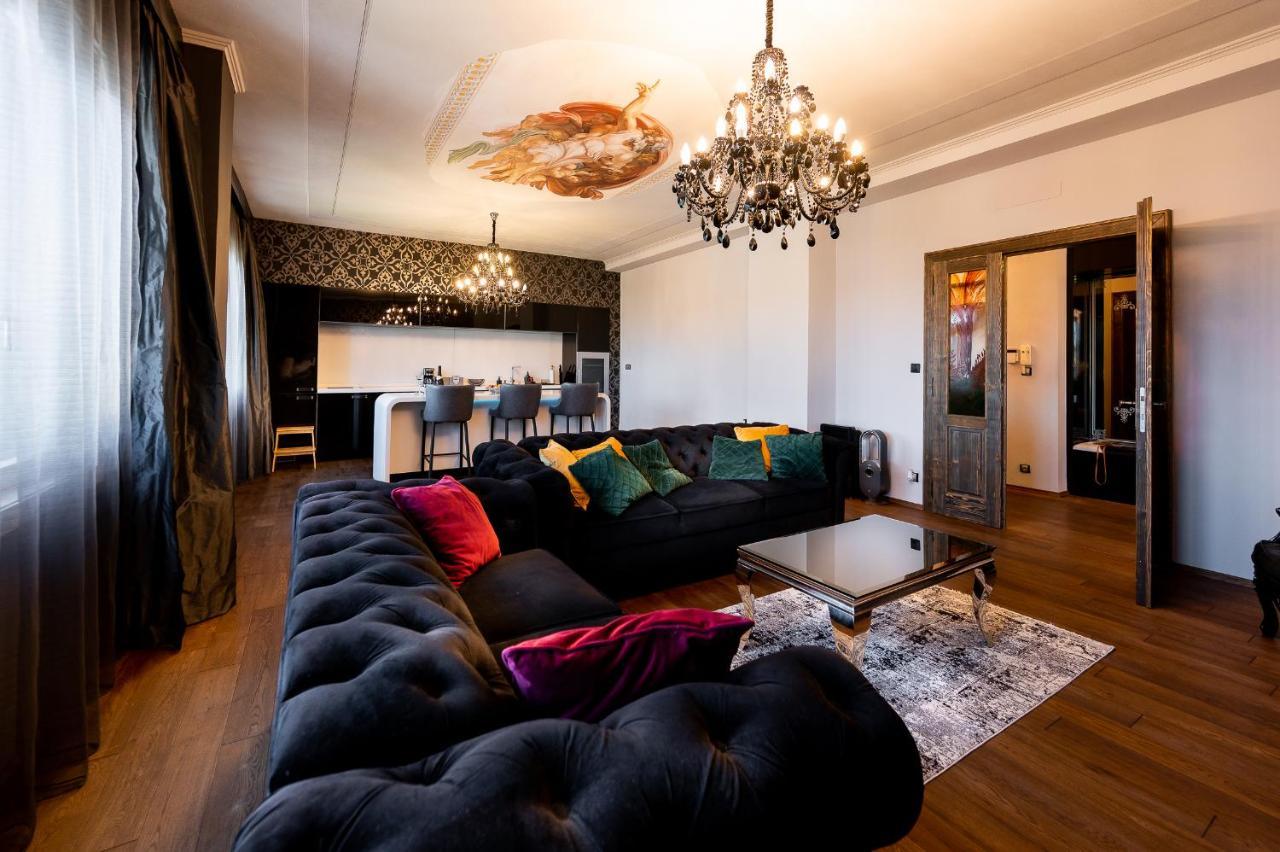 Premium Apt Kosice Center 3 Room 150M2 Hlavna Ulica Extérieur photo