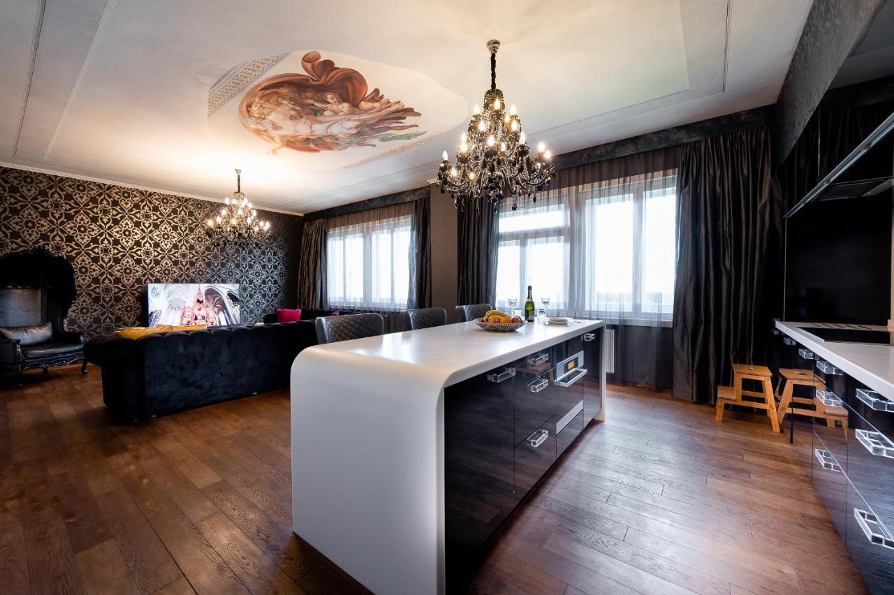 Premium Apt Kosice Center 3 Room 150M2 Hlavna Ulica Extérieur photo