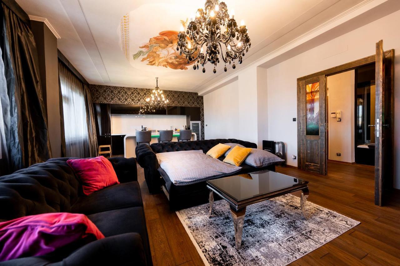 Premium Apt Kosice Center 3 Room 150M2 Hlavna Ulica Extérieur photo