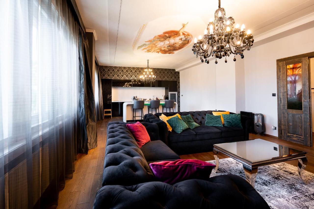 Premium Apt Kosice Center 3 Room 150M2 Hlavna Ulica Extérieur photo